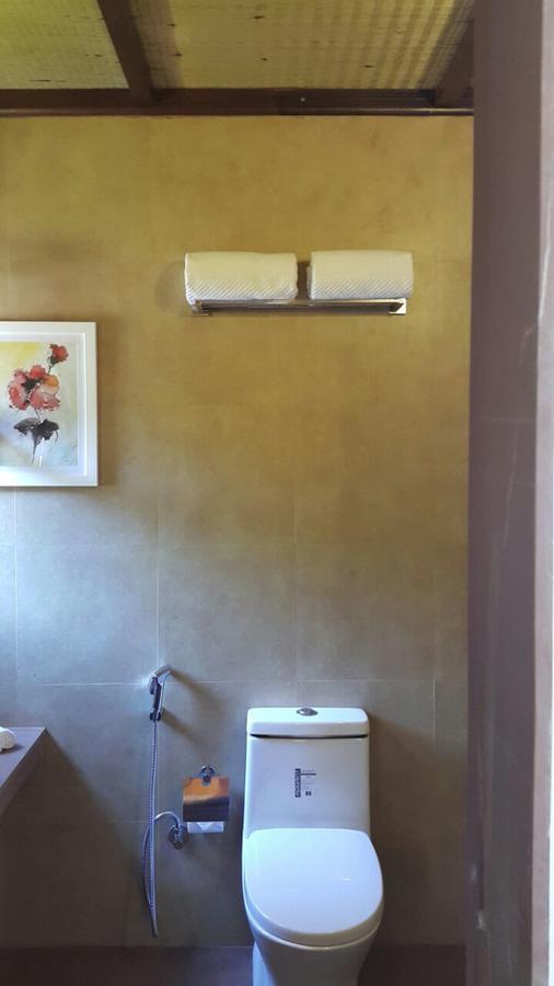 Cherilyn Monta Resort - Ratnagiri Vatul 外观 照片