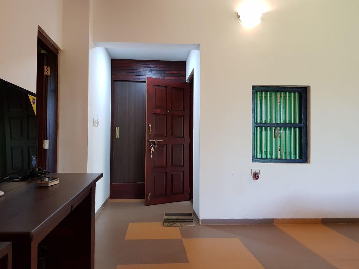 Cherilyn Monta Resort - Ratnagiri Vatul 外观 照片