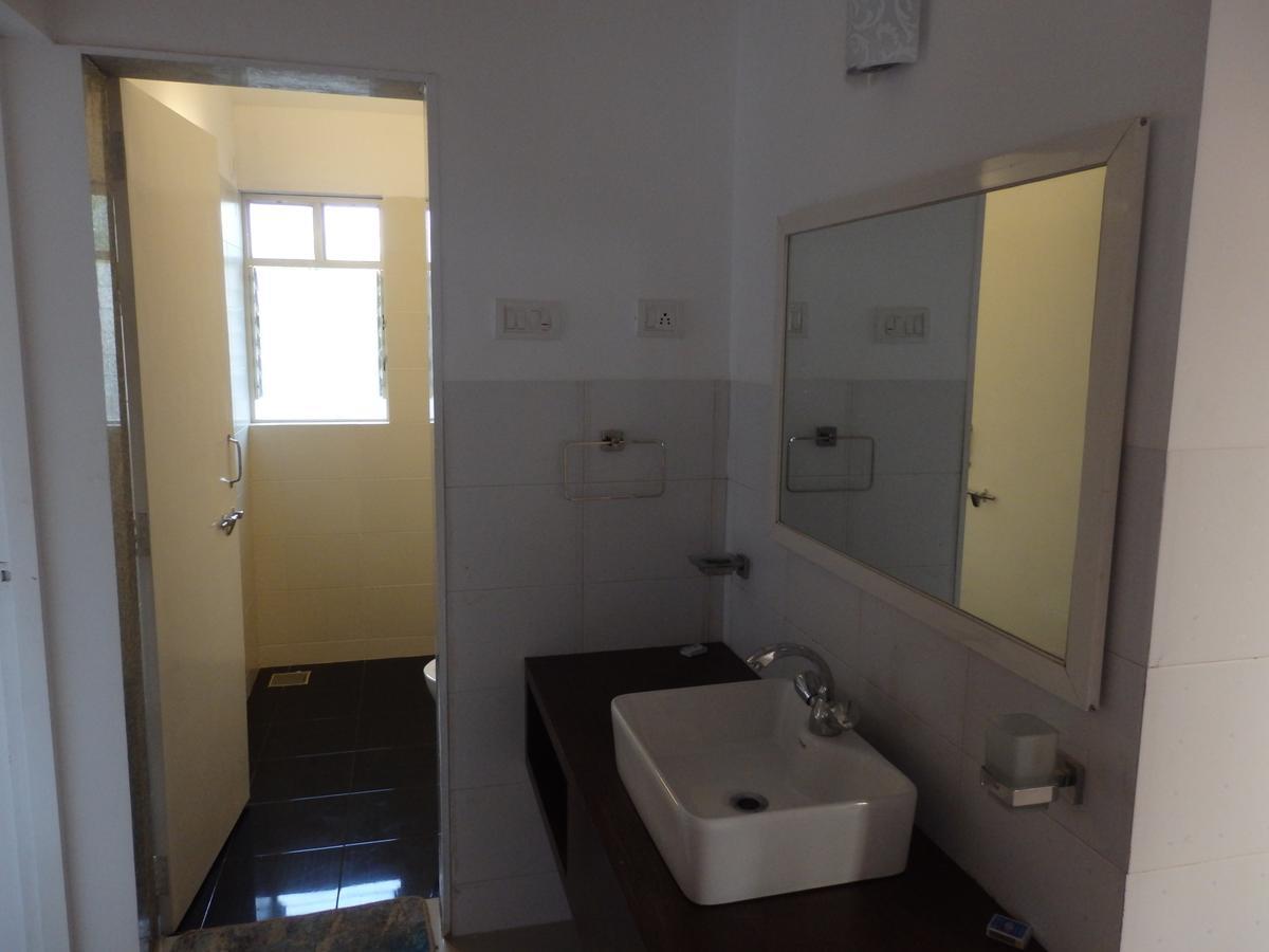 Cherilyn Monta Resort - Ratnagiri Vatul 外观 照片