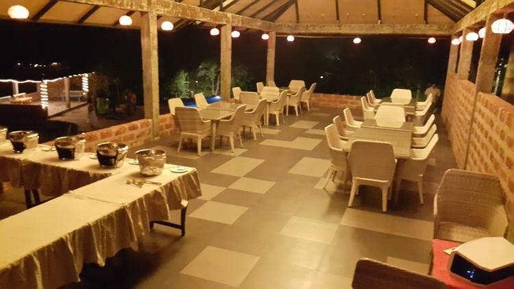 Cherilyn Monta Resort - Ratnagiri Vatul 外观 照片